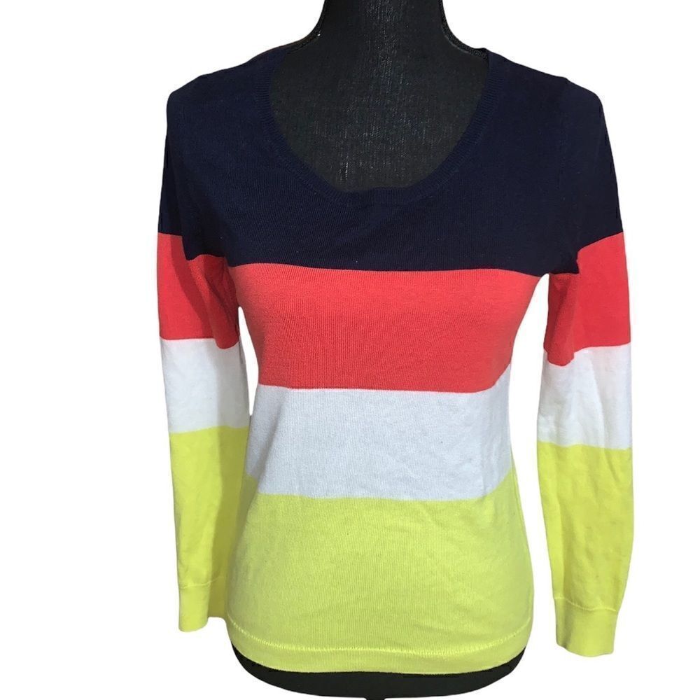 Gap Sweater